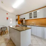Monte Da Poupa - 7 Bedroom - Sleeps 15 فيلة *