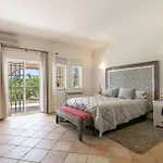 Monte Da Poupa - 7 Bedroom - Sleeps 15 Albufeira