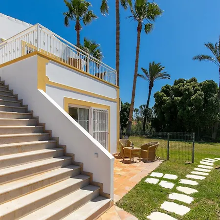 Monte Da Poupa - 7 Bedroom - Sleeps 15 Villa Albufeira