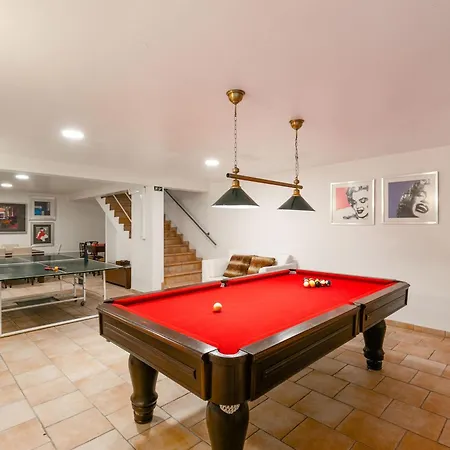 Monte Da Poupa - 7 Bedroom - Sleeps 15 Villa