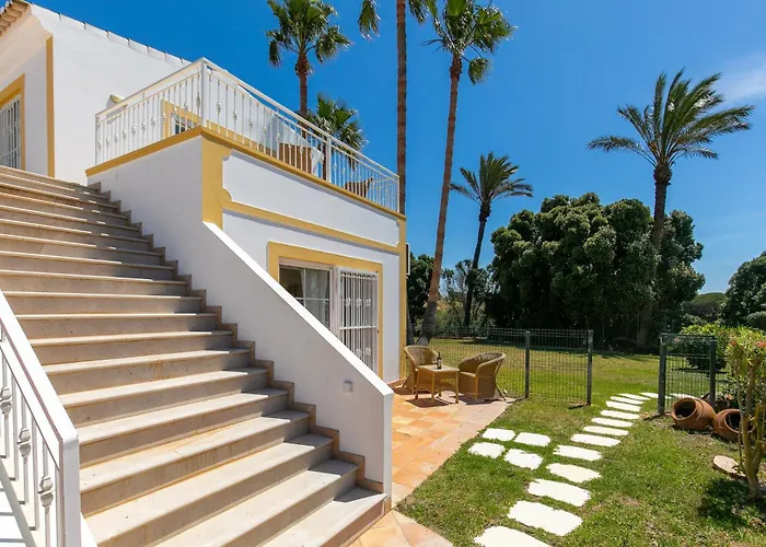 Monte Da Poupa - 7 Bedroom - Sleeps 15 Villa Albufeira
