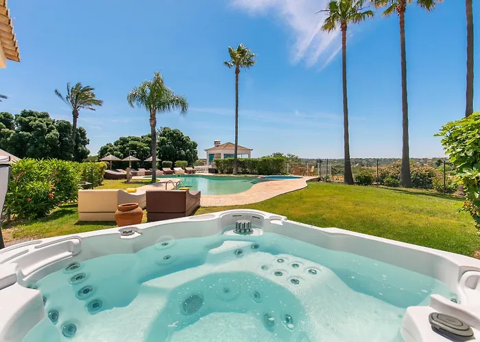 Monte Da Poupa - 7 Bedroom - Sleeps 15 Villa *