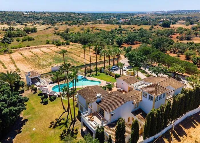 Monte Da Poupa - 7 Bedroom - Sleeps 15 Villa *