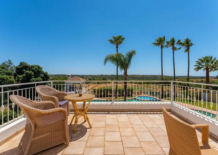 Monte Da Poupa - 7 Bedroom - Sleeps 15 Villa *