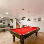 Monte Da Poupa - 7 Bedroom - Sleeps 15 别墅